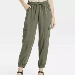 Knox Rose Olive Dark Green Cargo Jogger Pants Lightweight Bohemian Sz Small OBO